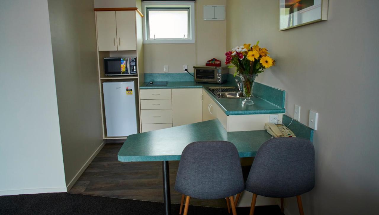 Aachen Place Motel Greymouth Bagian luar foto