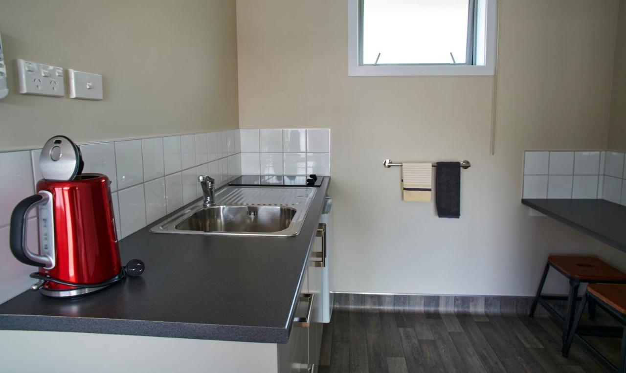 Aachen Place Motel Greymouth Bagian luar foto